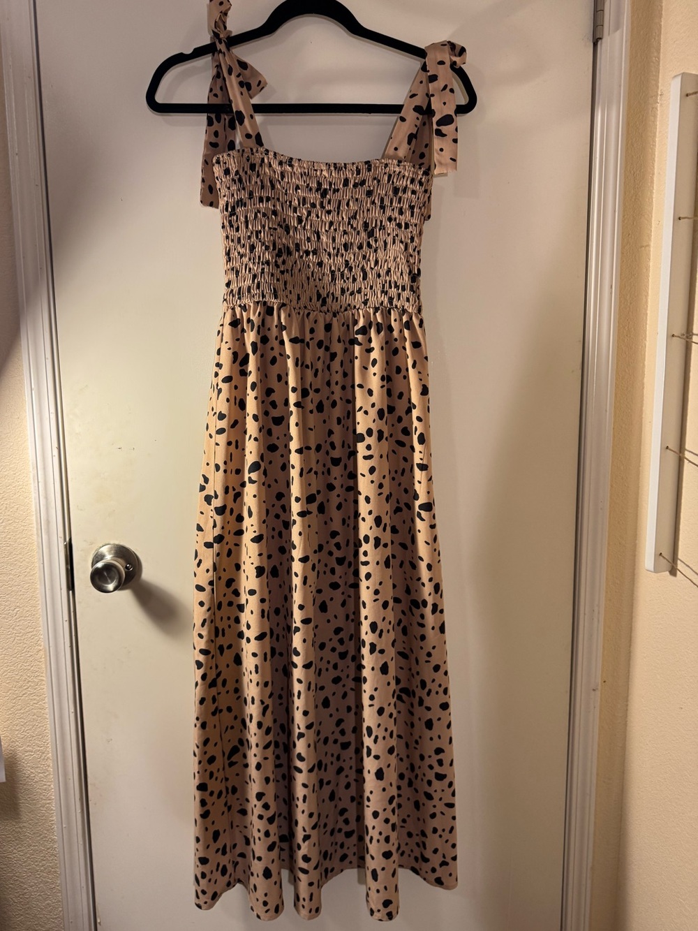 SHEIN Beige Maxi Dress with Black Spot Print and Tie Straps
